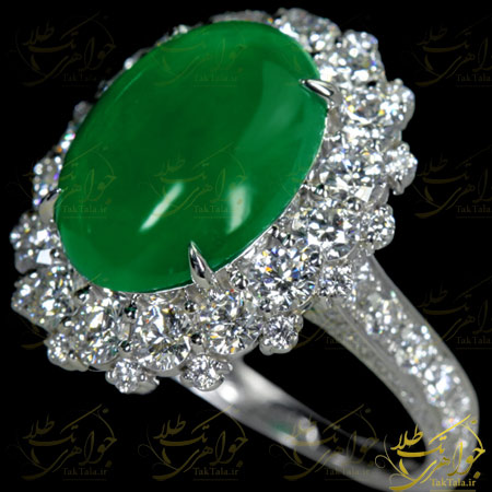 انگشتر عقیق سبز با نگین الماس تراش برلیان