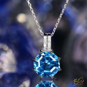 عکس گردنبند شیک زنانه با نگین توپاز آبی و برلیان