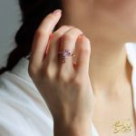 عکس انگشتر طلا زنانه طرح فلاور مولتی کالر